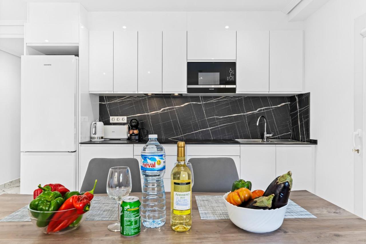 Apolo Beach Front - Sea View Luxury Apartment Torrevieja Ngoại thất bức ảnh